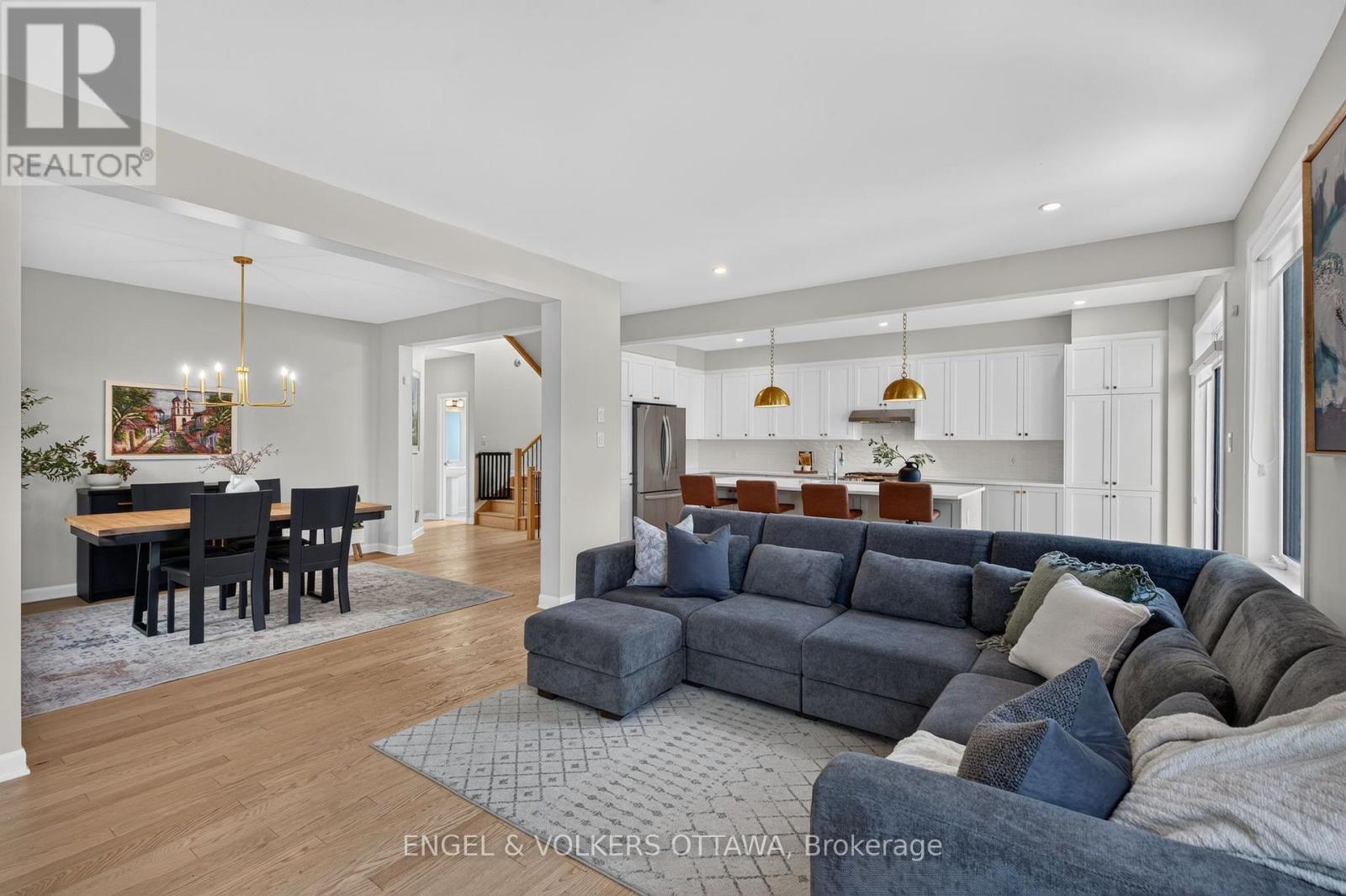 5 Bed, 4 Bath House for Sale in Ottawa – 201 ELSIE MACGILL WALK, Ottawa – MLS# X13633422 - Image 10