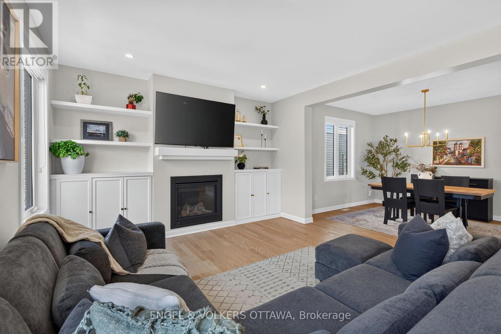5 Bed, 4 Bath House for Sale in Ottawa – 201 ELSIE MACGILL WALK, Ottawa – MLS# X13633422 - Image 20