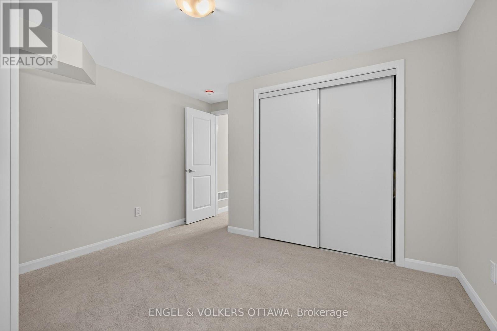 5 Bed, 4 Bath House for Sale in Ottawa – 201 ELSIE MACGILL WALK, Ottawa – MLS# X13633422 - Image 48