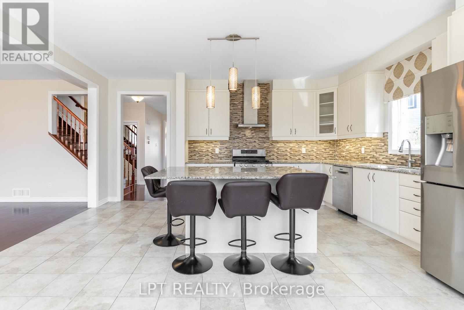 5 Bed, 5 Bath House for Sale in Ottawa – 67 BRISTLING CRESCENT, Ottawa – MLS# X13633424 - Image 17