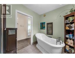 687 Zealand Road, Tay Valley, ON K0H2B0 Photo 26