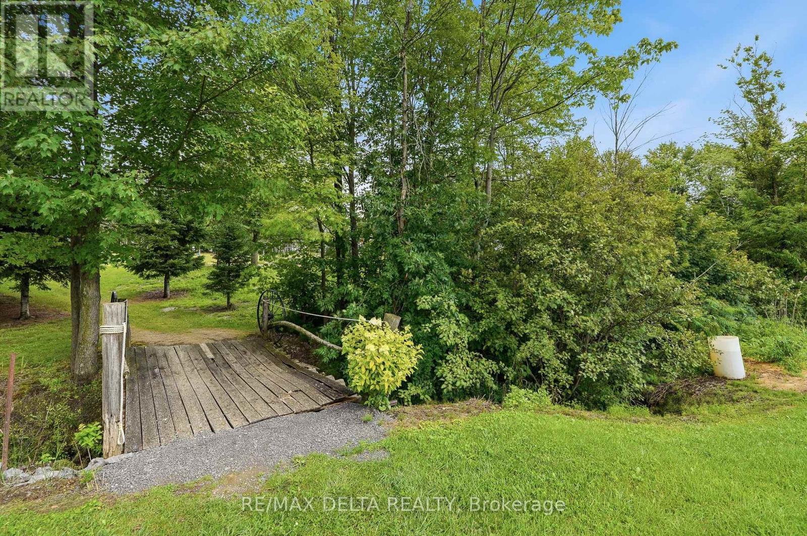 2793 GAGNE ROAD - Image 37