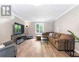 11 Roberta Crescent, Ottawa, ON K2J1G5 Photo 23
