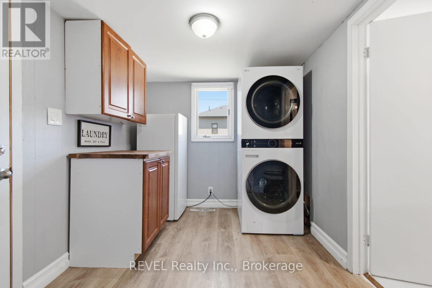 149 KNOLL STREET - Image 19