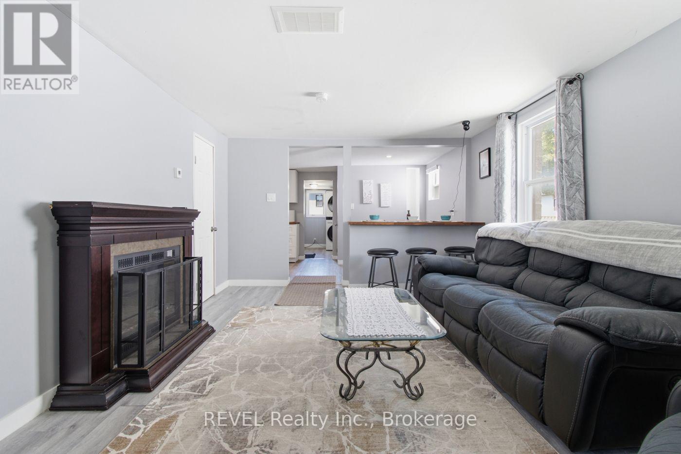 149 KNOLL STREET - Image 6