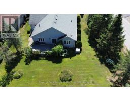 Other - 2 Twigs End, Gravenhurst), ON P1P1Z2 Photo 6