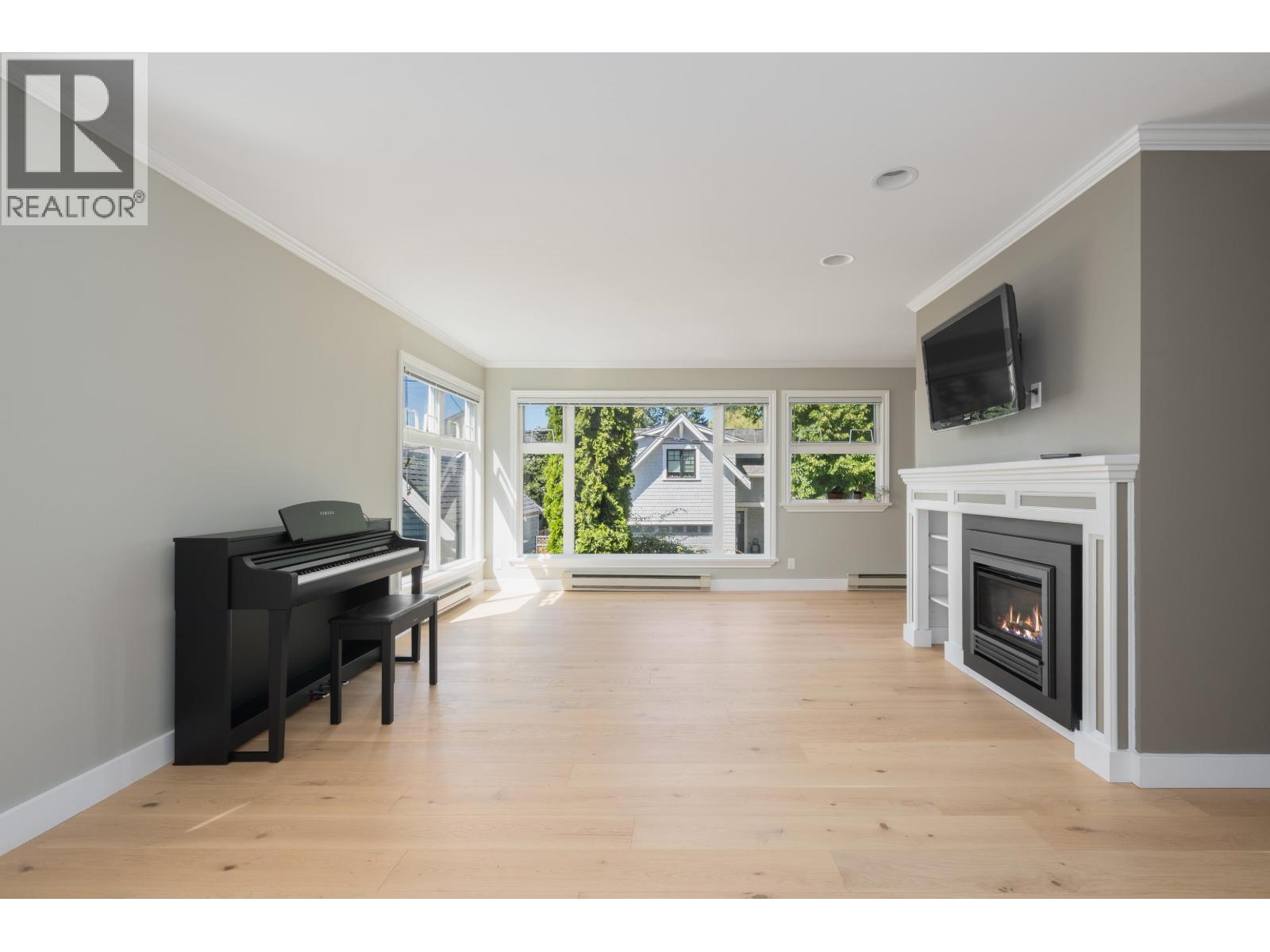 2 Bed, 2 Bath House for Sale in Vancouver – 3085 MAPLE STREET, Vancouver – MLS# R3152023 - Image 13