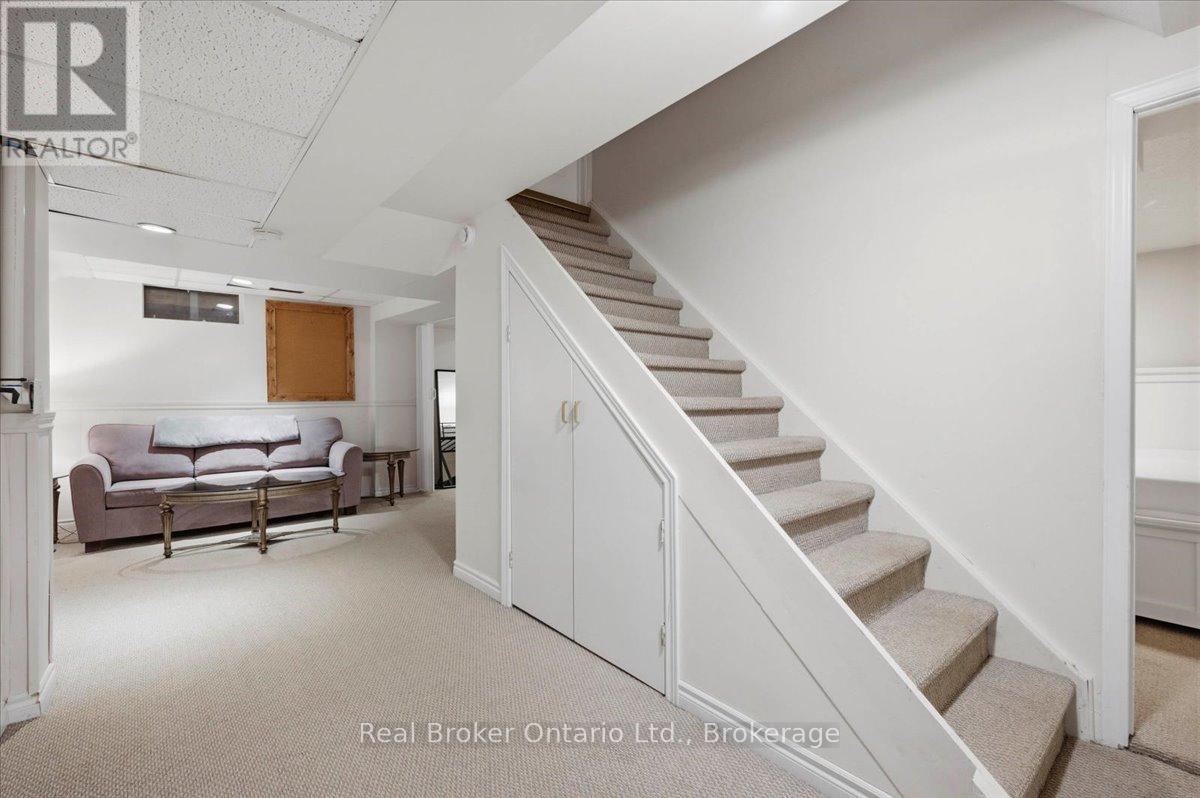 255 WEST ACRES DRIVE - Image 33