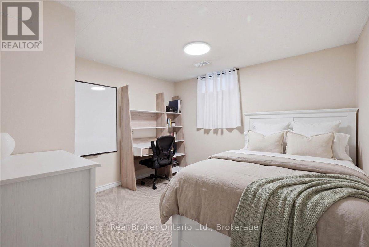 255 WEST ACRES DRIVE - Image 39