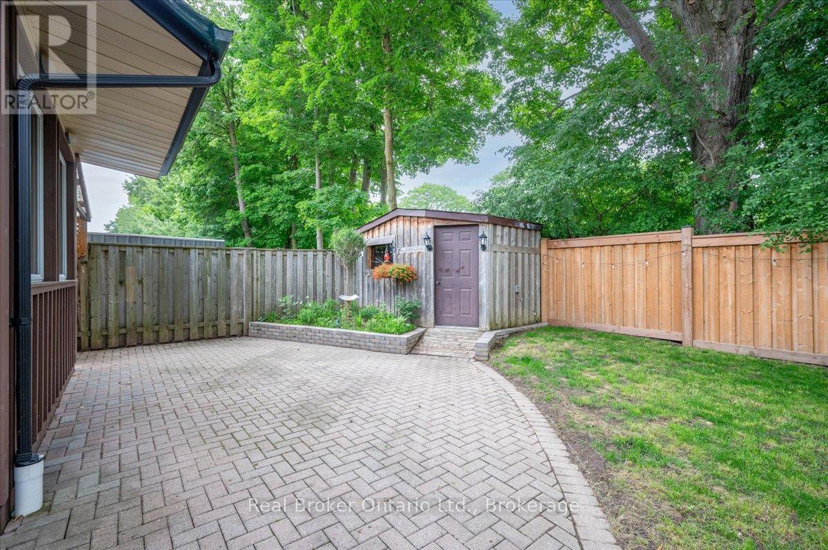255 WEST ACRES DRIVE - Image 48