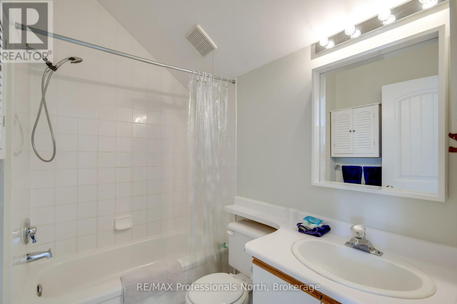 #13 26 TURNER DRIVE - 17