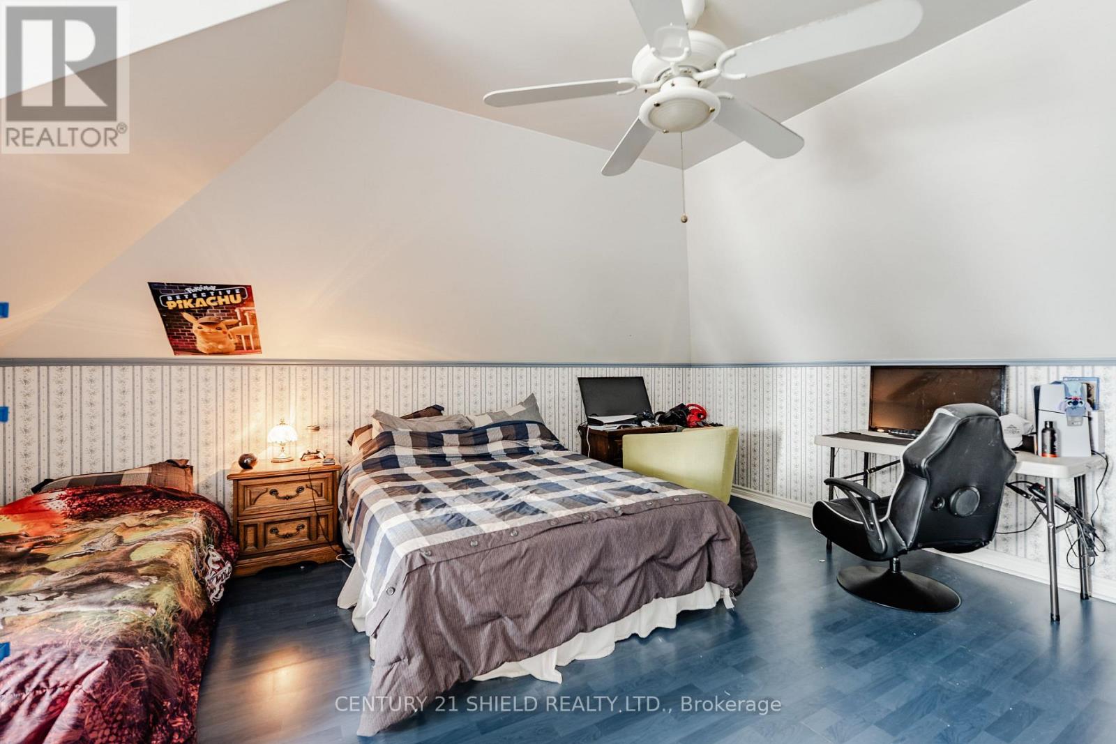 6274 KAREN DRIVE - 47