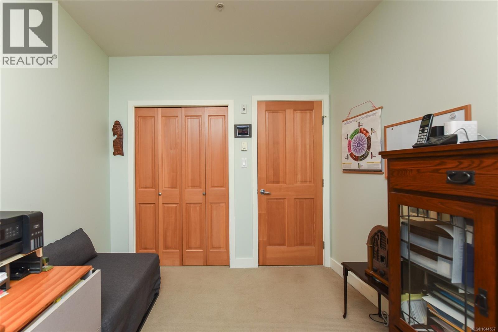 #114 2300 Mansfield Dr - 27