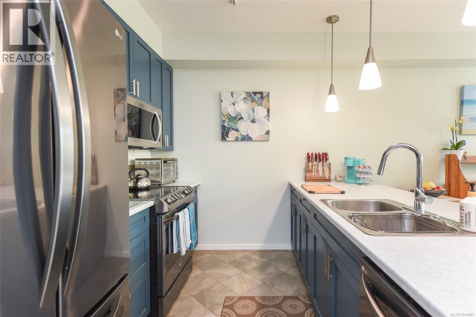 #114 2300 Mansfield Dr - 19