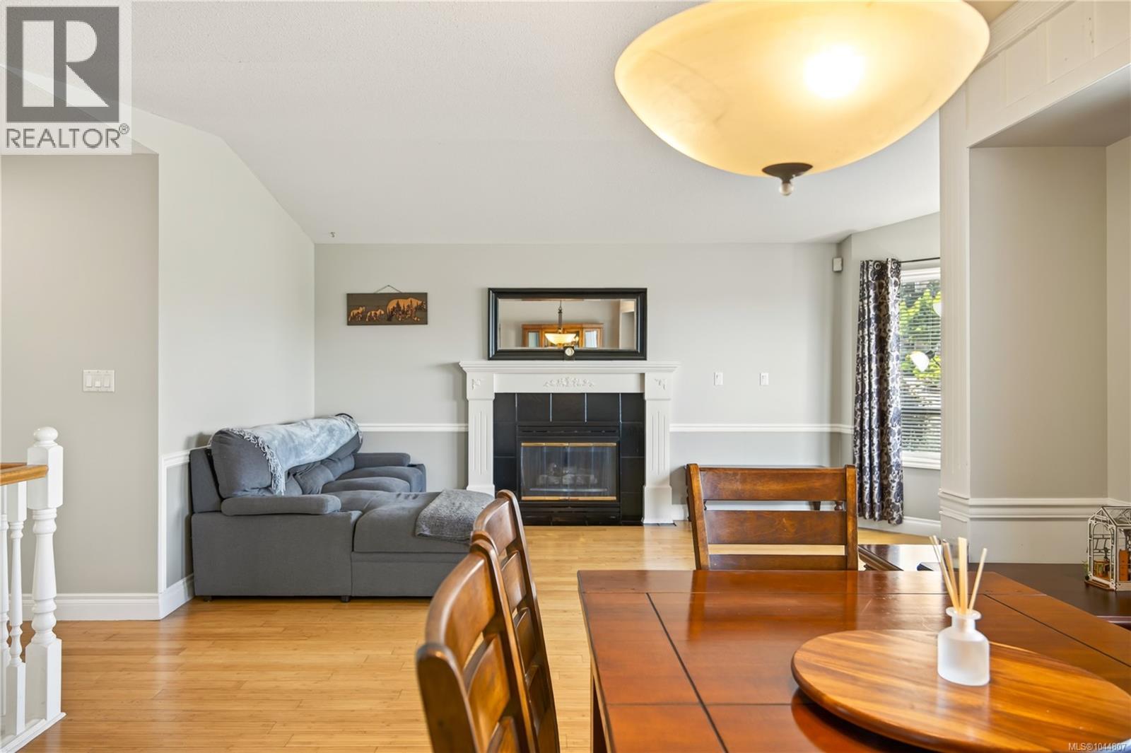 5771 Malibu Terr - Image 21