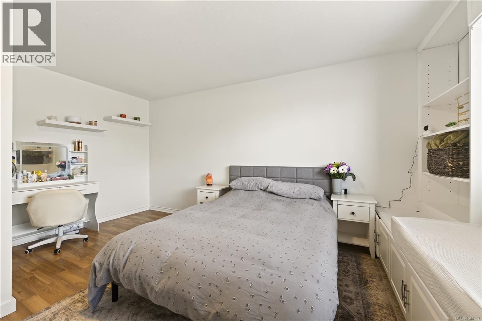 5771 Malibu Terr - Image 12