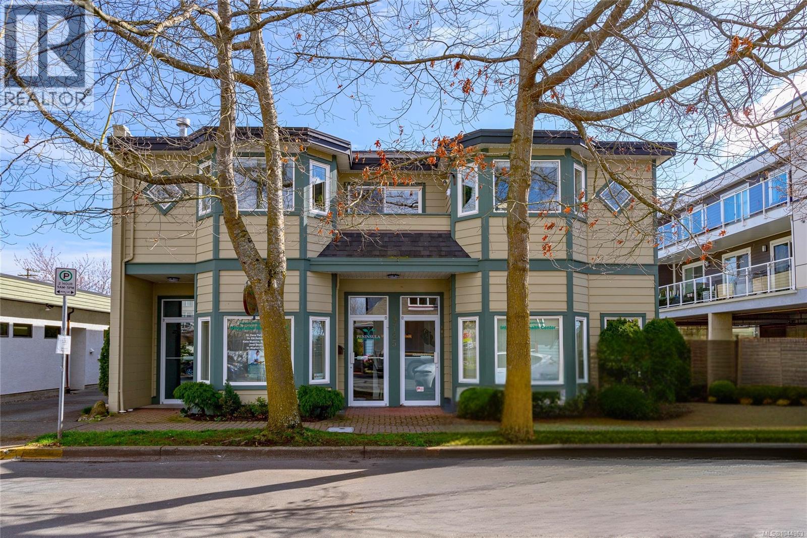 #204 9725 Fourth St - 1