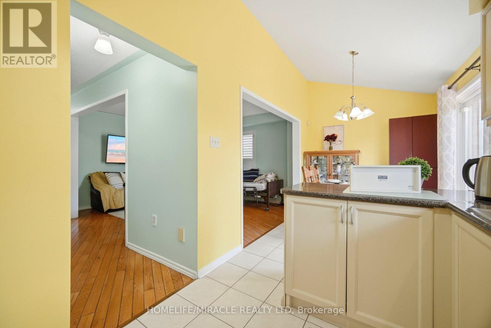 31 LARKSPUR ROAD - 18