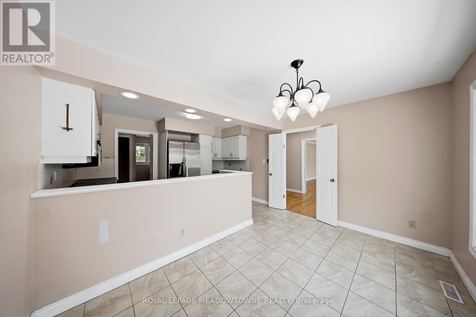 9078 WELLINGTON RD 124 - 17