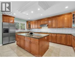 3538 Bluebonnet Road, North Vancouver, BC V7R4E1 Photo 16