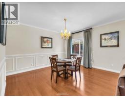 3538 Bluebonnet Road, North Vancouver, BC V7R4E1 Photo 13