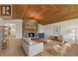 Family room - 109 2829 Arbutus Rd, Saanich, BC V8N5X5 Photo 9