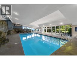 109 2829 Arbutus Rd, Saanich, BC V8N5X5 Photo 32