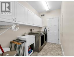 3538 Bluebonnet Road, North Vancouver, BC V7R4E1 Photo 36
