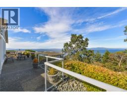 109 2829 Arbutus Rd, Saanich, BC V8N5X5 Photo 41