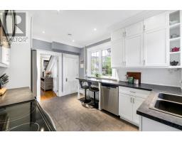 16 Waterford Bridge Road thumbnail 8