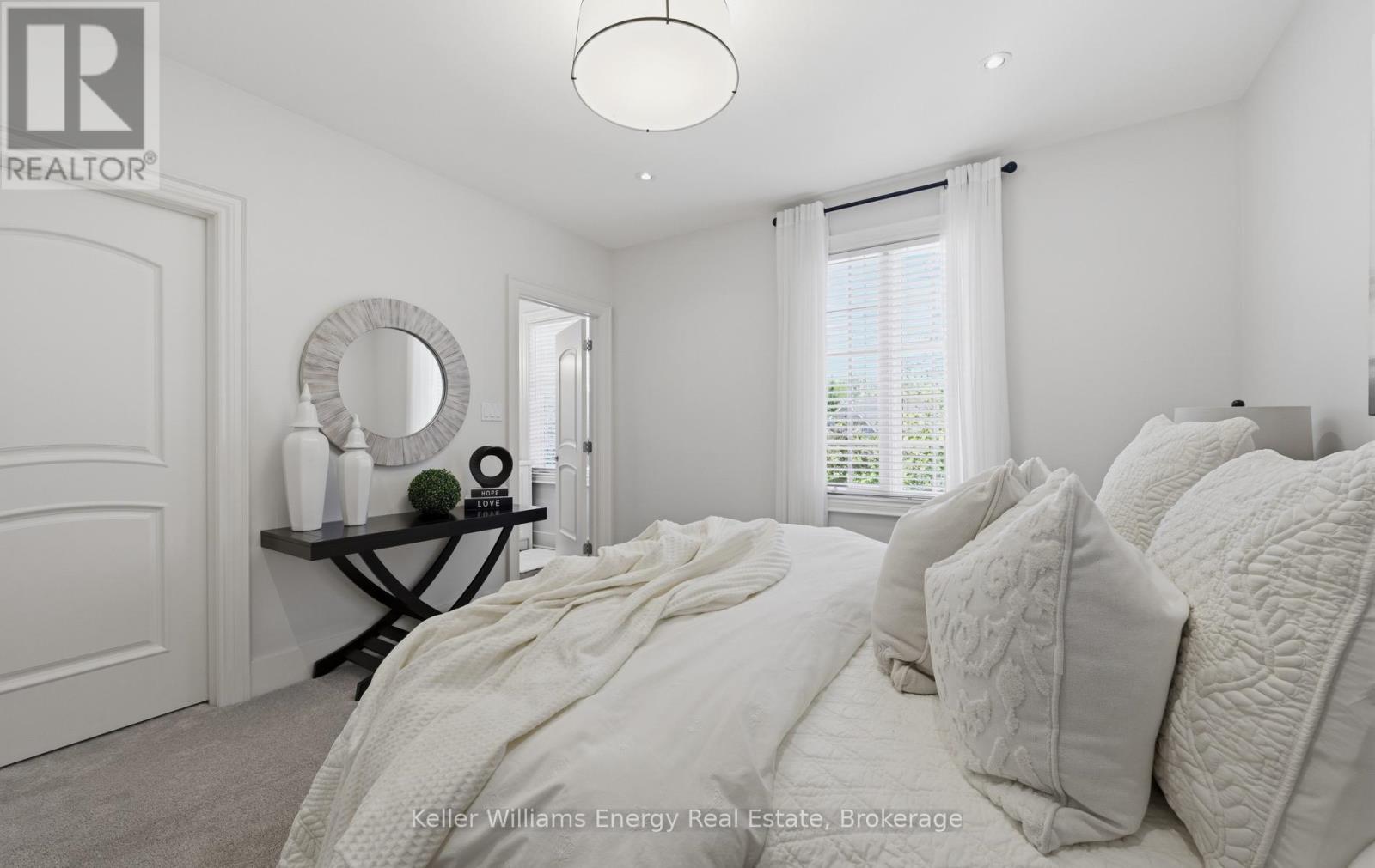 7 WOODINGTON COURT - Image 25