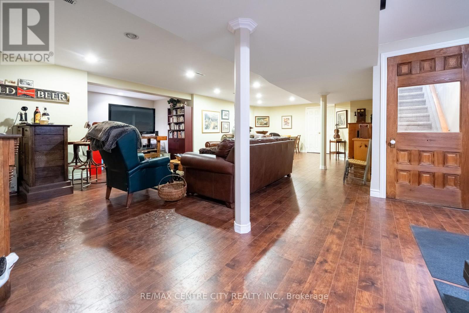 61 ABERDEEN DRIVE - Image 31