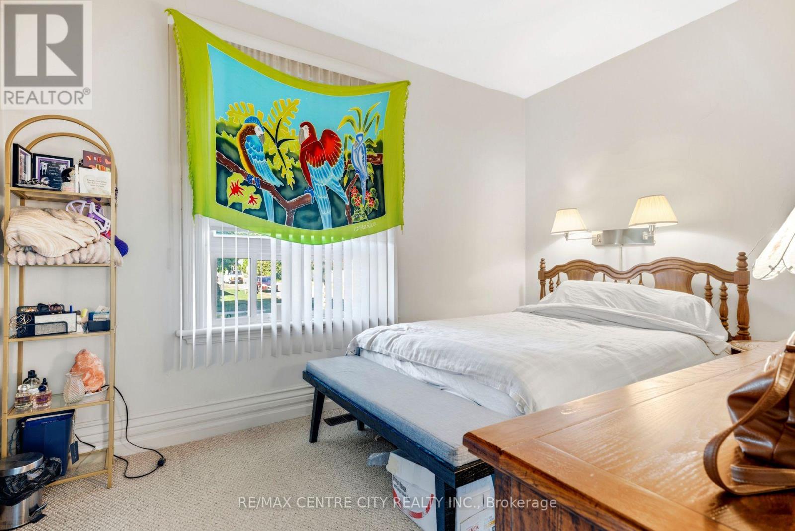 64 LINWOOD STREET - 10