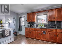 1368-1370 Torbay Road thumbnail 31