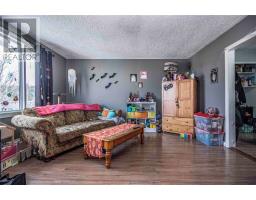 1368-1370 Torbay Road thumbnail 35