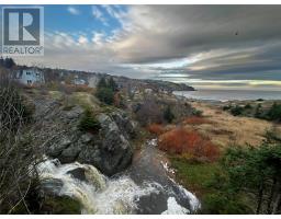 1368-1370 Torbay Road thumbnail 44
