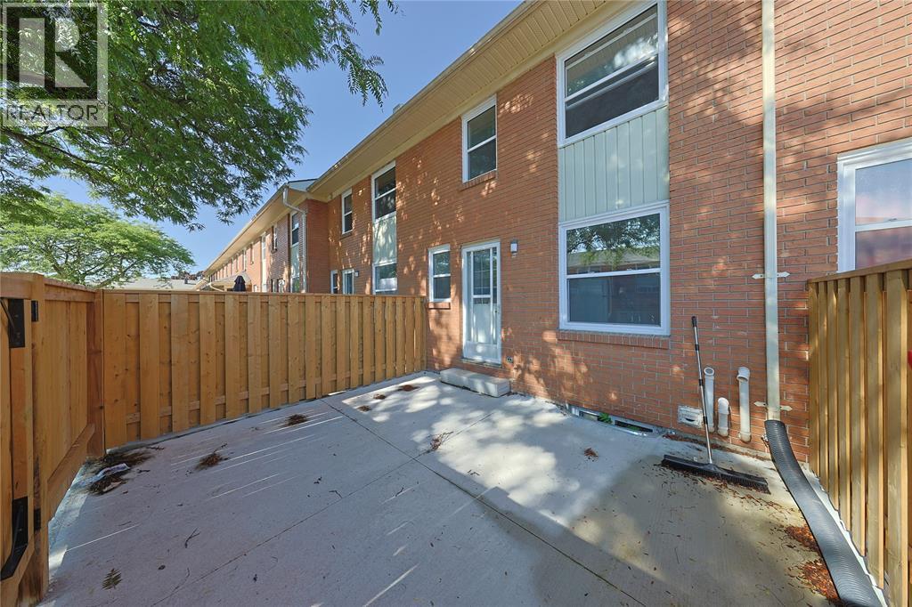 834 Exmouth STREET Unit# 22, Sarnia — photo 3