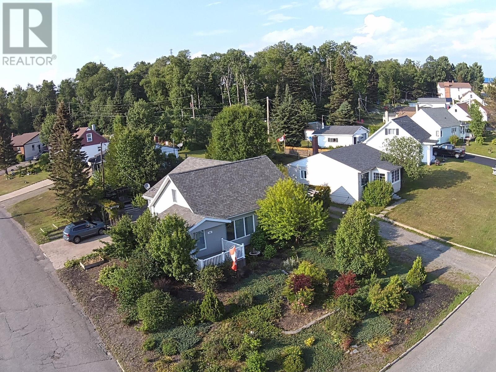 23 Lakeview DR - 1