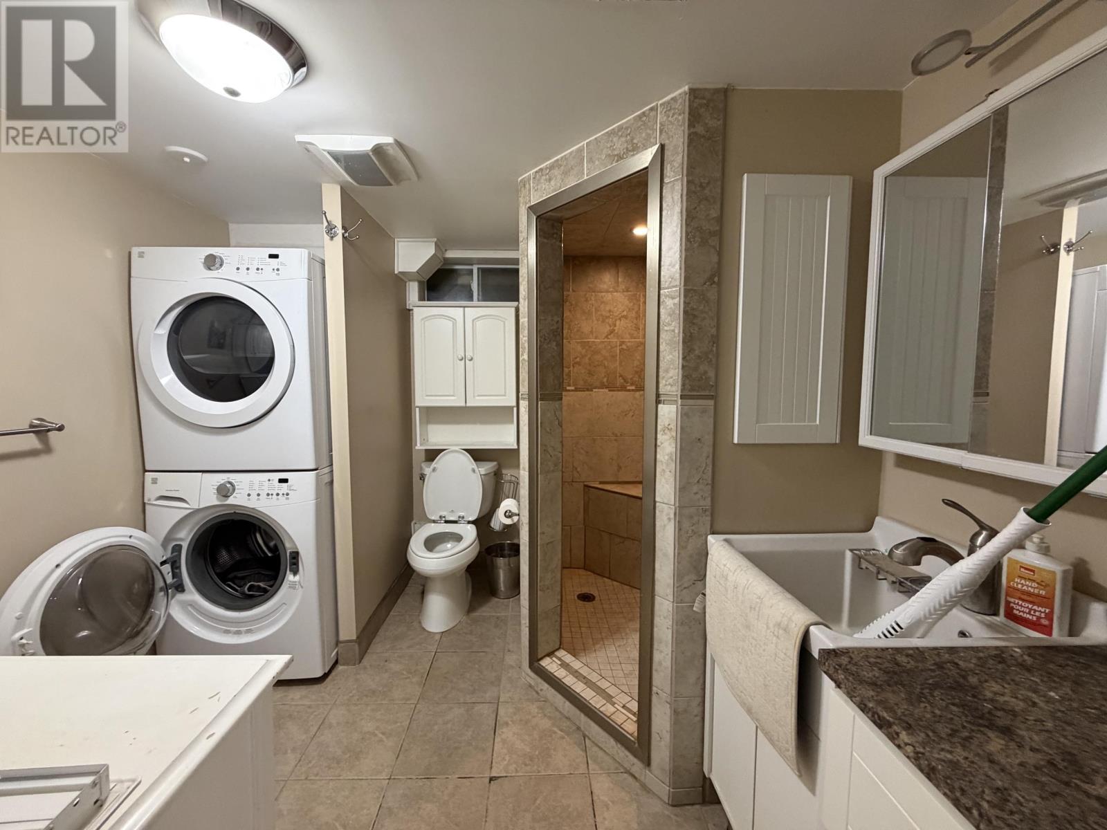 23 Lakeview DR - 26
