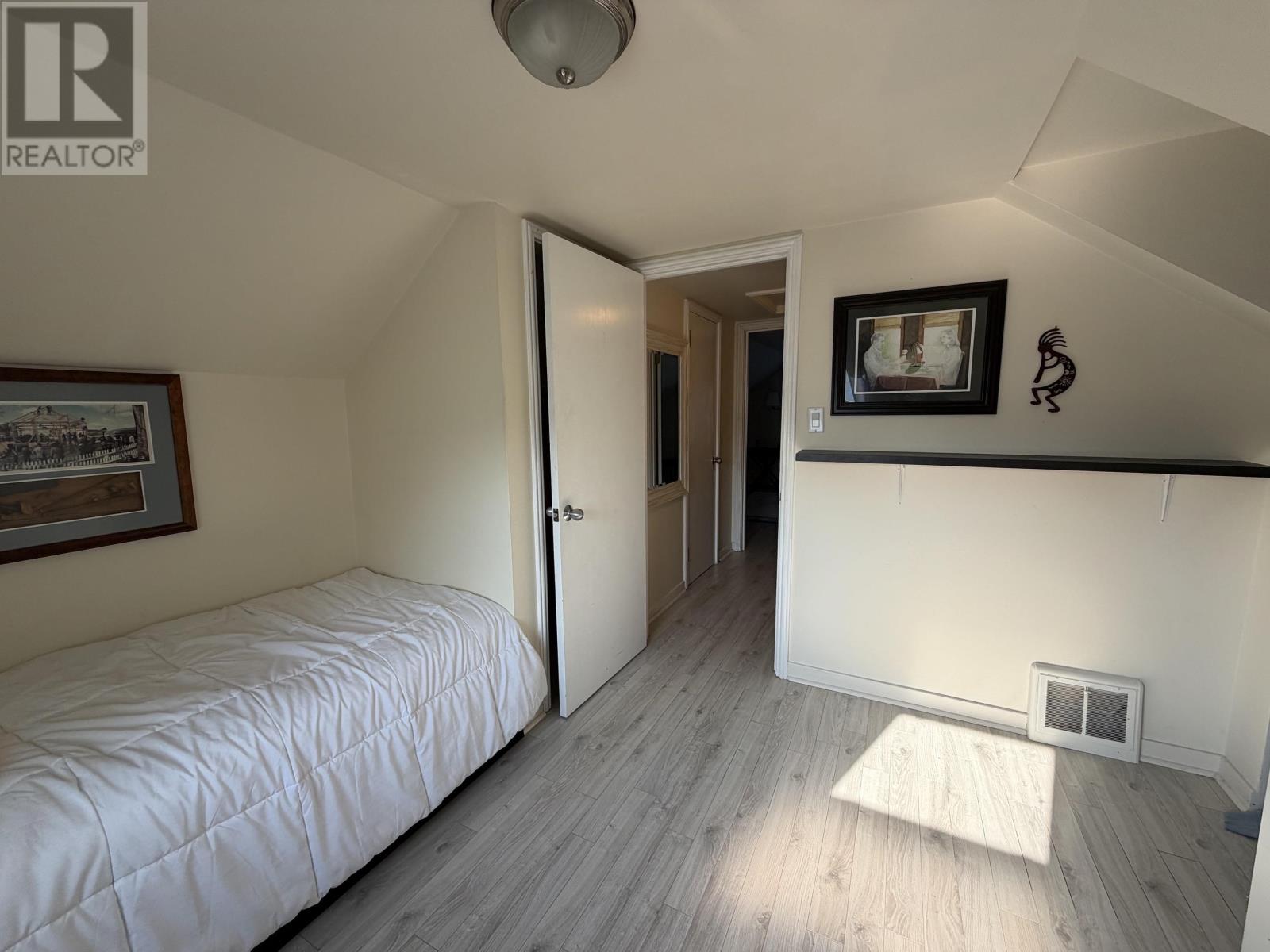 23 Lakeview DR - 22