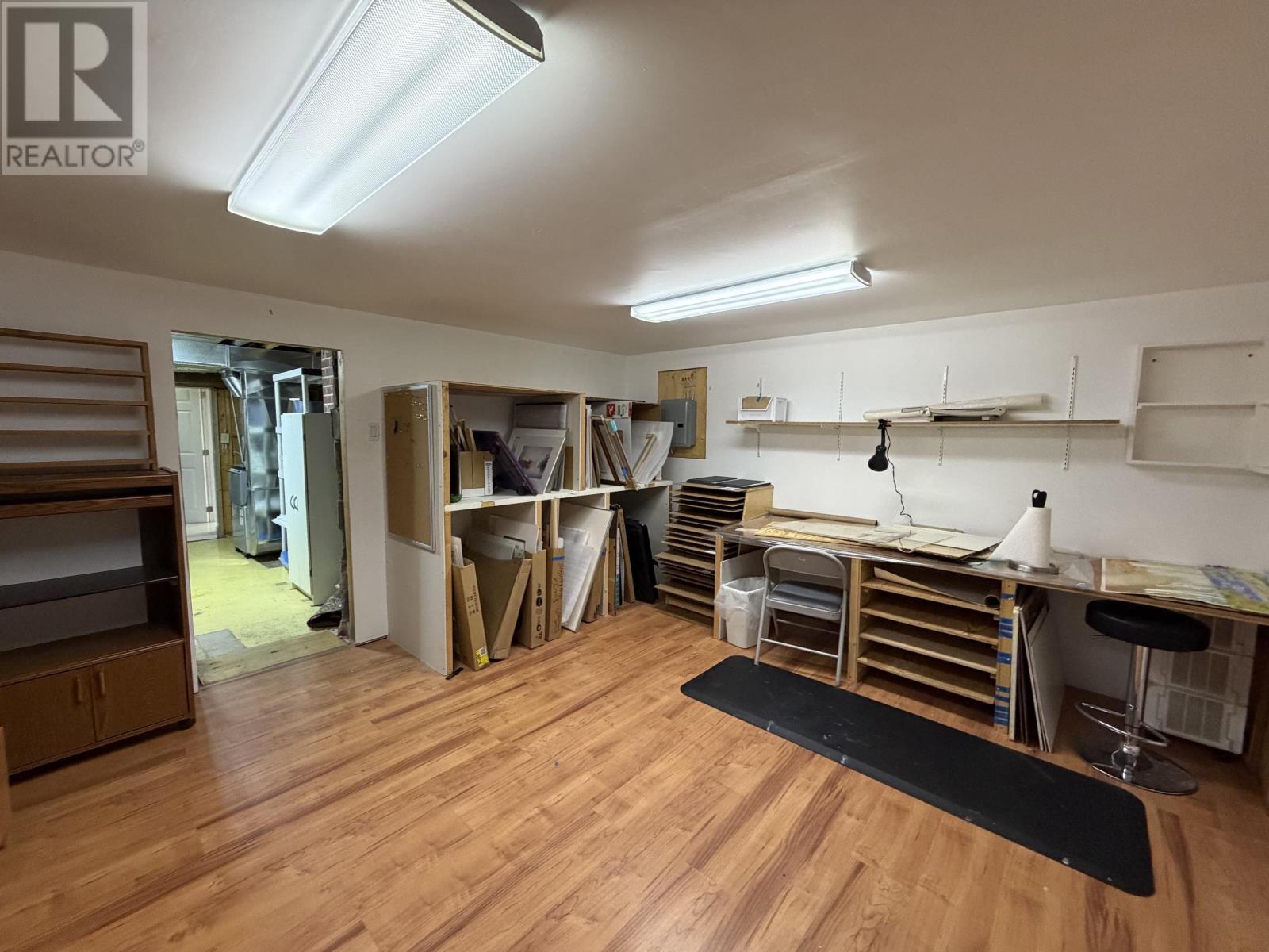 23 Lakeview DR - 28