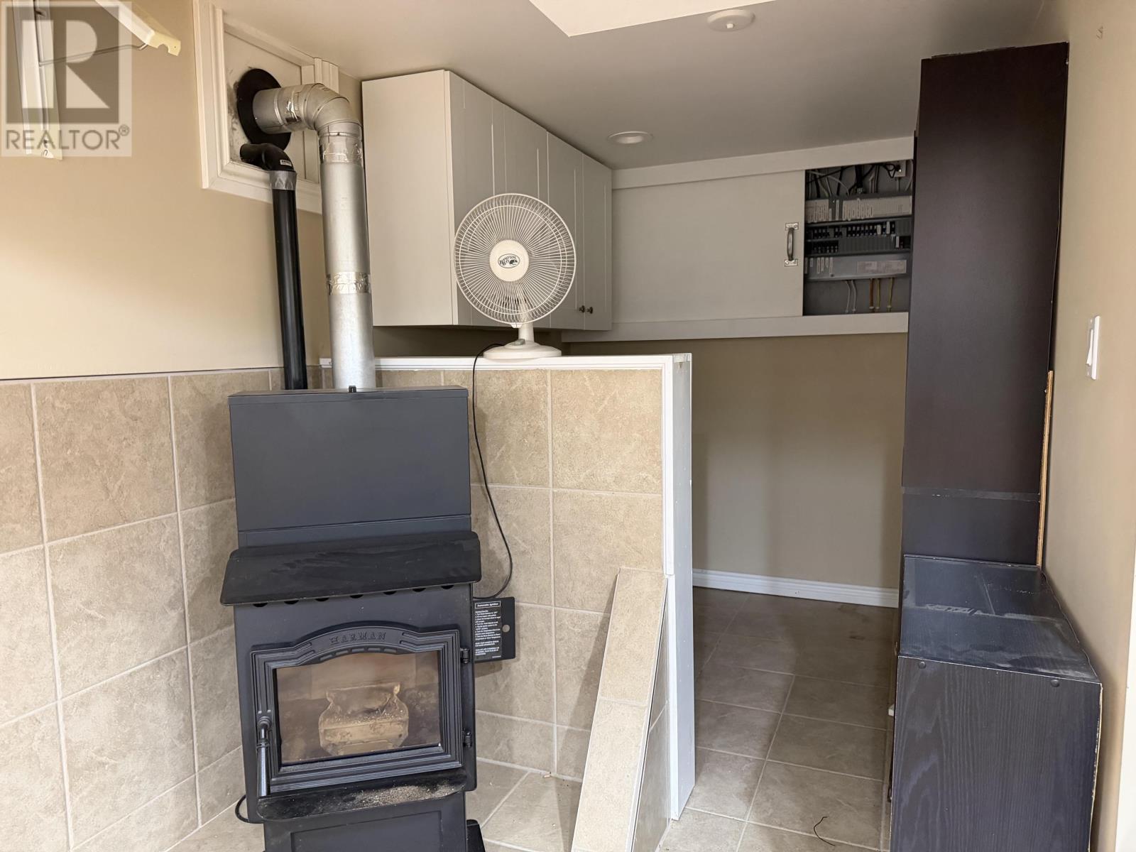 23 Lakeview DR - 25