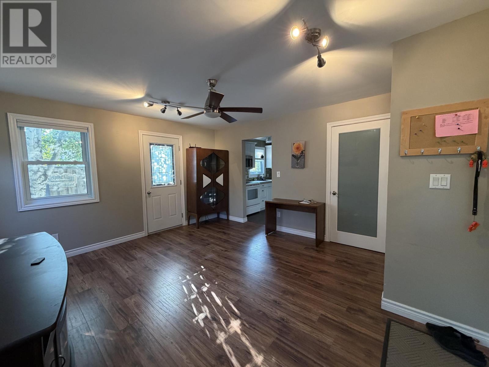 23 Lakeview DR - 2