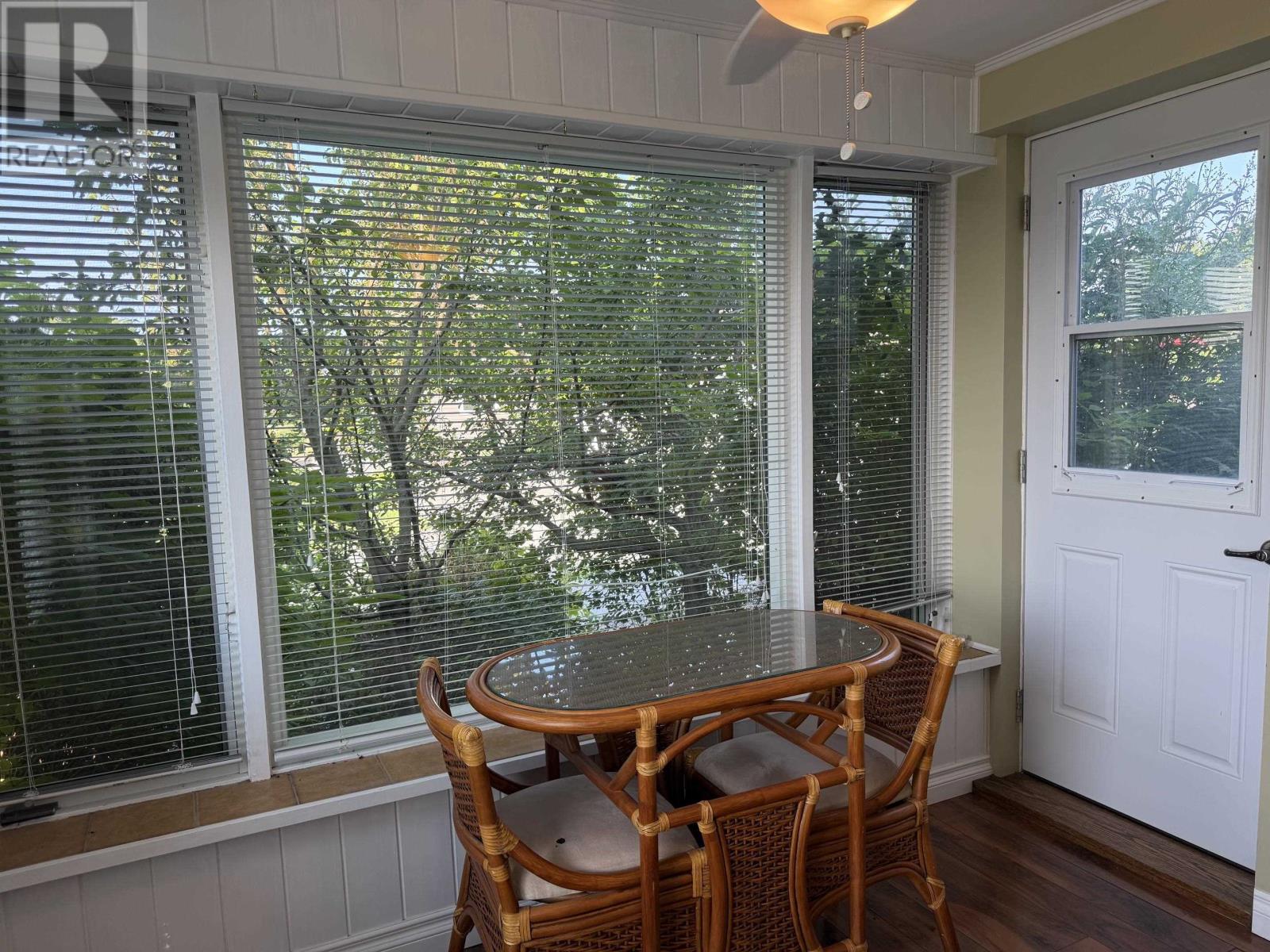 23 Lakeview DR - 33