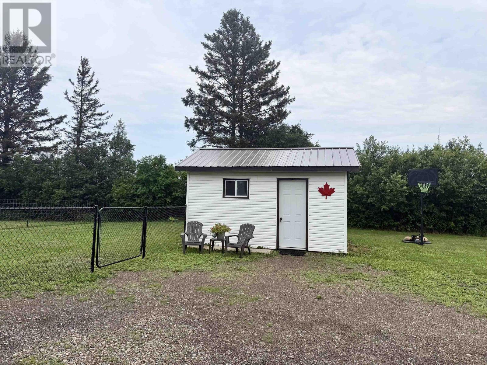 460 Nicholetts RD - Image 5