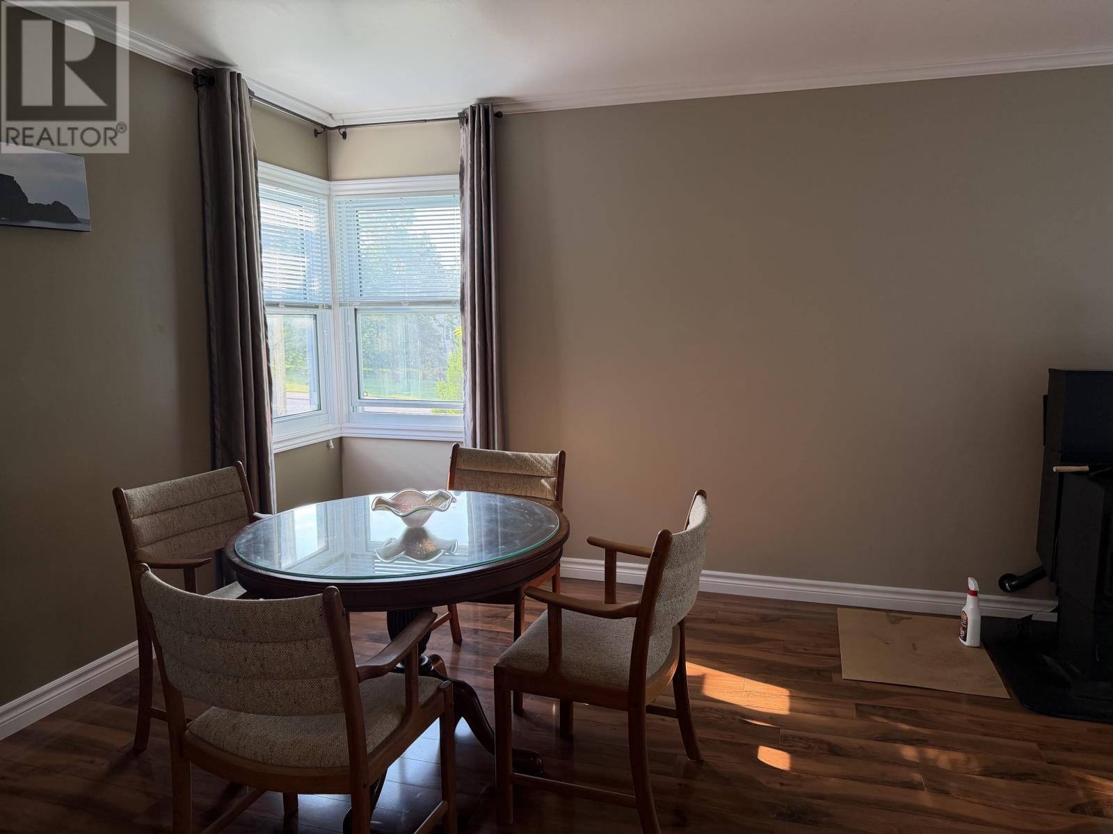 23 Lakeview DR - 6