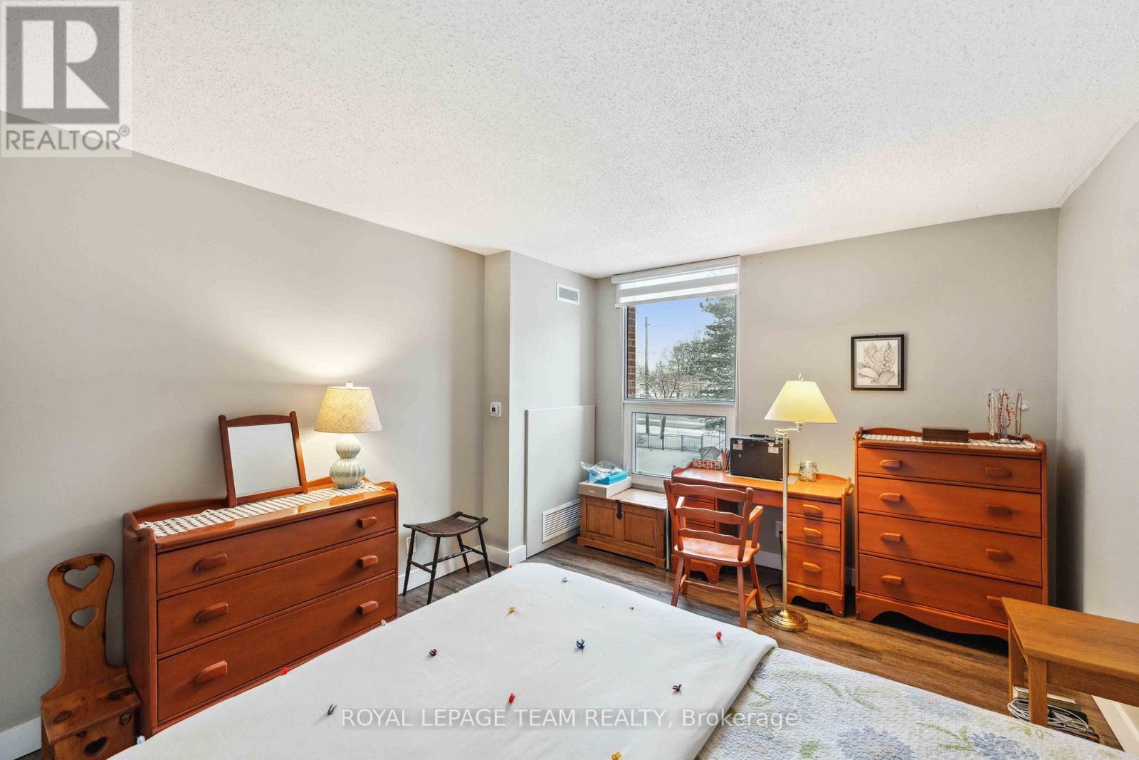 2 Bed, 1 Bath Apartment for Rent in Ottawa – 306 – 2951 RIVERSIDE DRIVE, Ottawa – MLS# X13633672 - Image 14