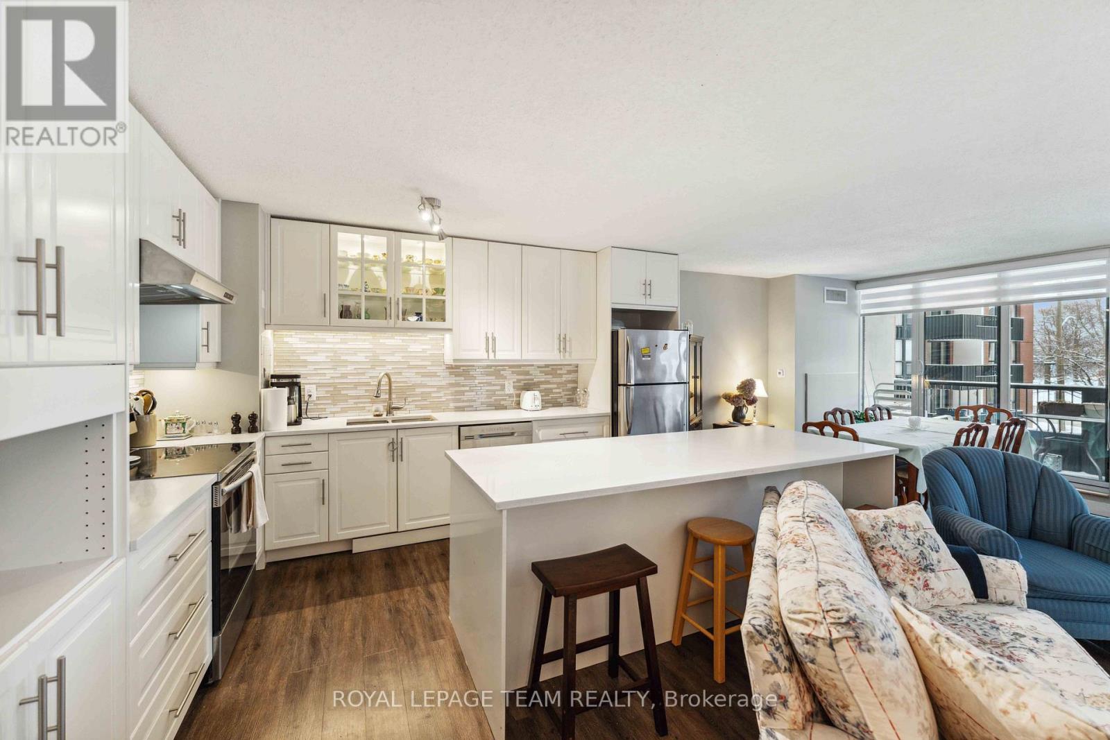2 Bed, 1 Bath Apartment for Rent in Ottawa – 306 – 2951 RIVERSIDE DRIVE, Ottawa – MLS# X13633672 - Image 7