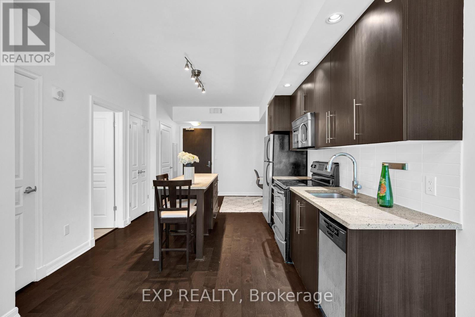#612 238 BESSERER STREET - Image 10