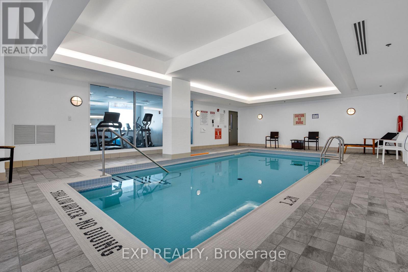 #612 238 BESSERER STREET - 33